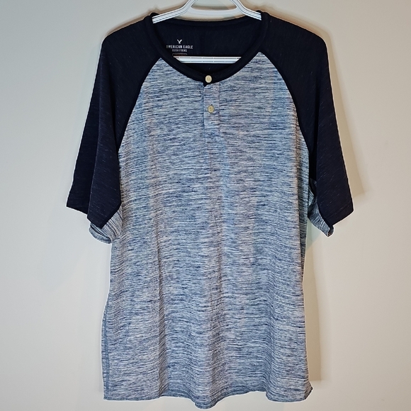American Eagle Outfitters Other - American Eagle Outfitters Blue And Gray XXL Henley Short Sleeve Shirt
